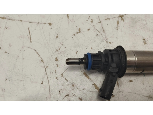 Vstřikovač A2780700687 Mercedes-Benz C AMG W205 pro benzínový motor 4.0