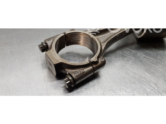 Поршень DDY 04L107065AM001, 03L105401A Skoda Octavia Mk3 (5E)