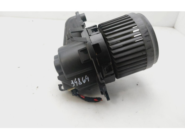 Вентилятор печки 272101005R Renault Captur