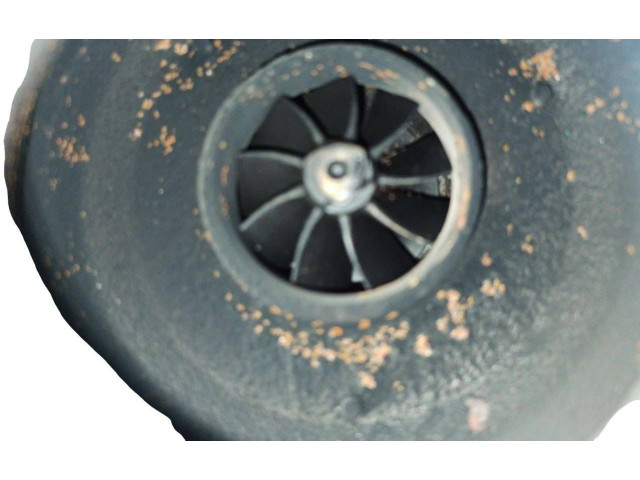  Турбина Volvo XC90  8689592         