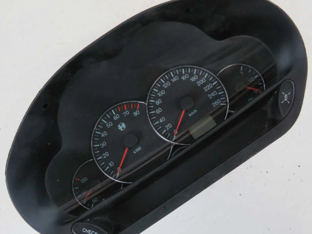 Панель приборов 156029855 Alfa Romeo 166