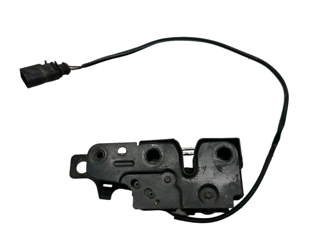 Замок капота 8P0823509D Audi A3 S3 8P