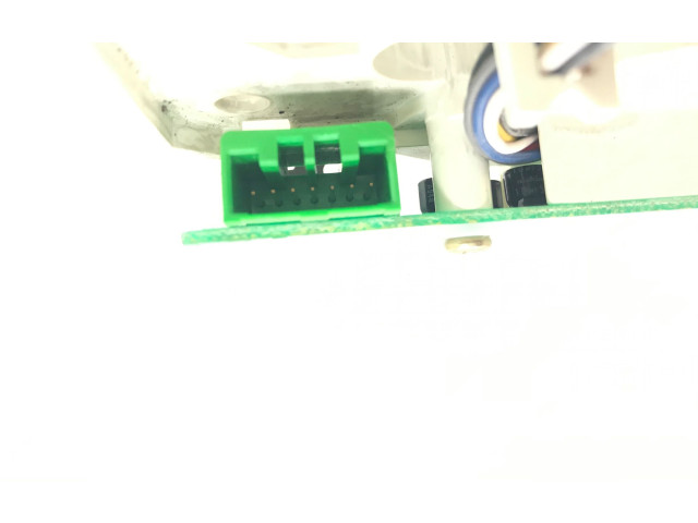 Блок управления климат-контролем Mazda 626