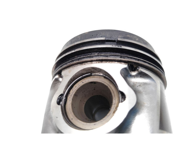 Píst D4FB Hyundai i30 D4FB