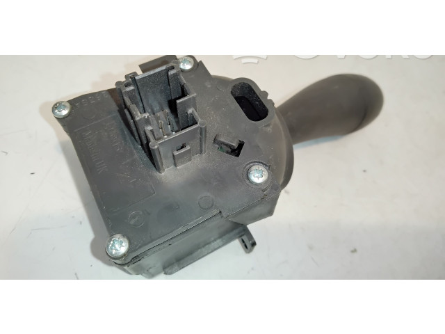 Ручка поворотов/ фонарей