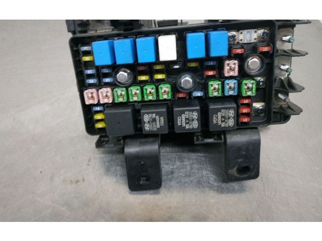 Блок предохранителей 919503K5   Hyundai Sonata    