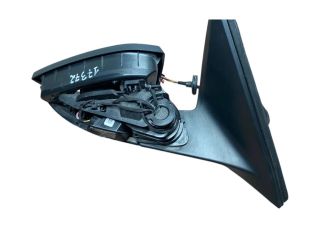 Зеркало электрическое        Skoda Scala   -  года   