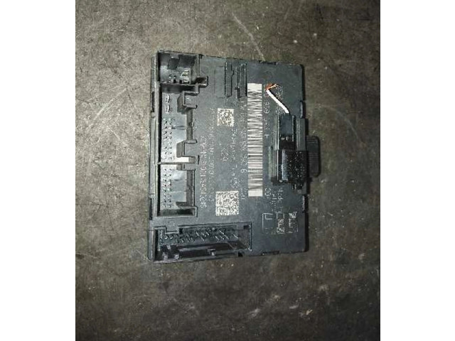 Řídící jednotka 5Q959593B, DELANTEROIZQUIERDO Volkswagen Tiguan 2017