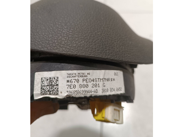 Подушка безопасности водителя 306858699N44AD, 7E0880201G Volkswagen Transporter - Caravelle T5