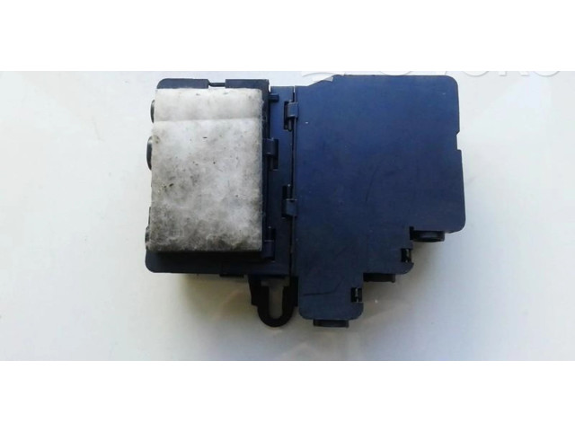 Блок предохранителей 3D0937576 Volkswagen Phaeton