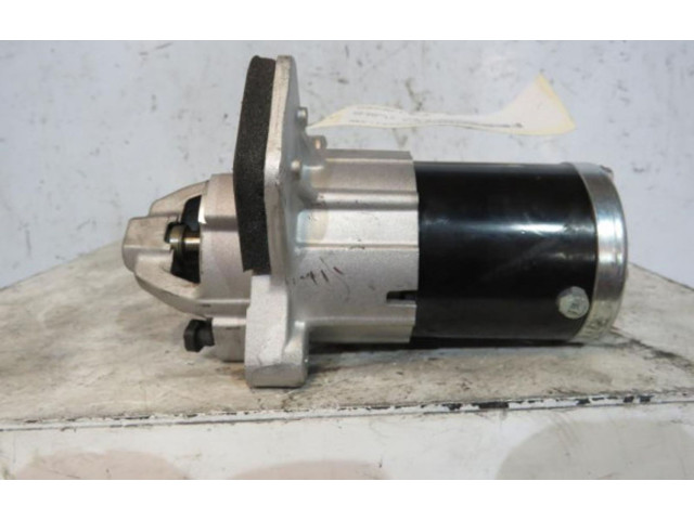 Масляный насос  H4B_408 233000557R  Renault Clio IV 