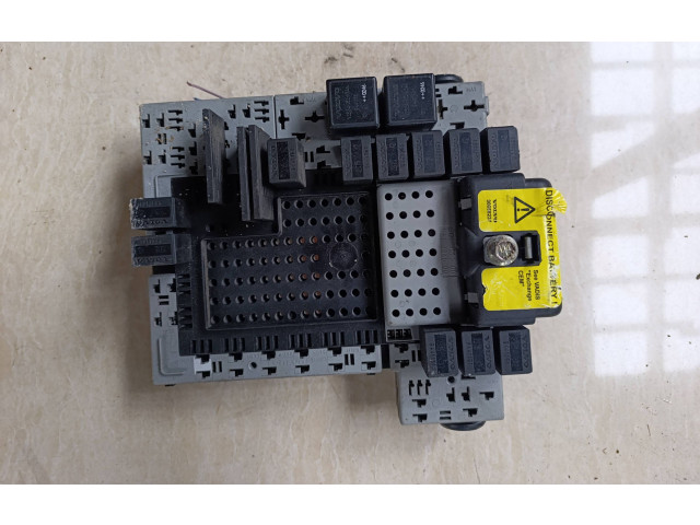 Блок предохранителей Volvo S60
