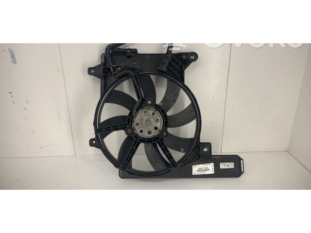 Вентилятор радиатора 13148302 Opel Meriva A