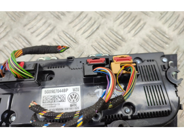 Блок управления климат-контролем 5G0907044BP, 3G1863042   Volkswagen PASSAT B8
