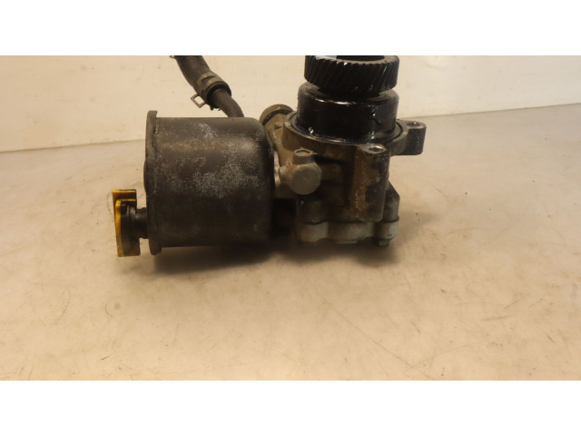 Насос усилителя руля     Mazda 323