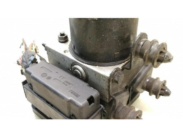 Jednotka ABS 1K0614517AE, 1K0907379AC   Audi A3 S3 A3 Sportback 8P 2008