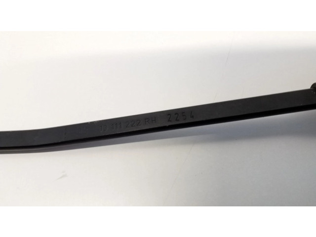 Ножка стеклоочистителей лобового стекла