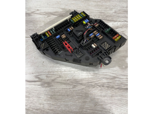 Блок предохранителей 9210860, 117033453   BMW X3 G01    