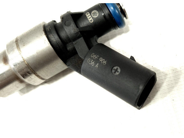 Форсунка 06F906036A, 0261500020    Audi TT TTS Mk2   