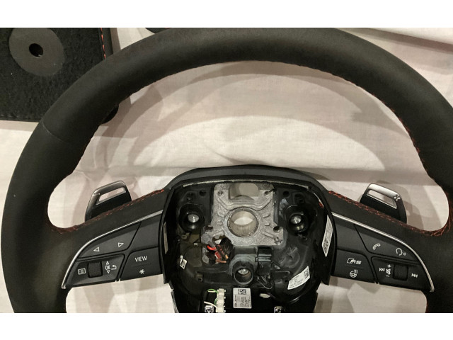 Volant Audi RS5 2023 8W0