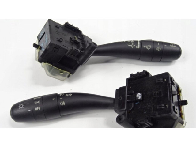 Включатель закрытия задней крышки