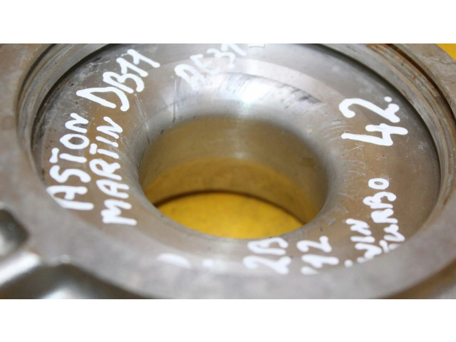 Turbodmychadlo Турбина Aston Martin DB11