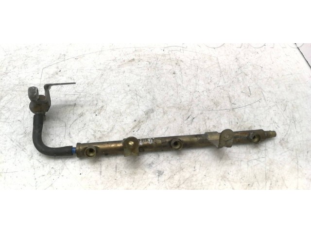 Топливная рампа Alfa Romeo 166 для двигателя 936A2000 02