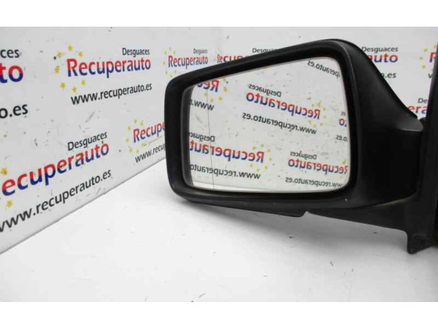 Zpětné zrcátko Volkswagen Vento