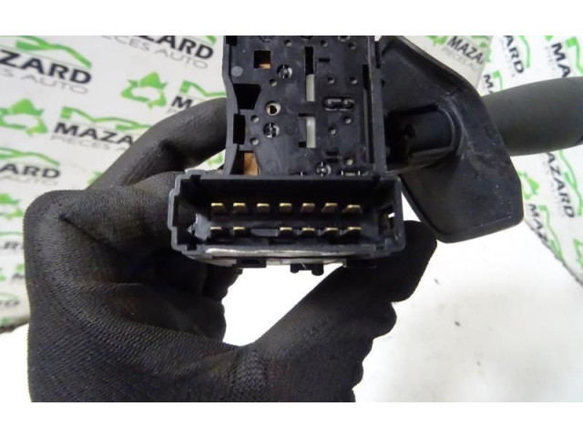 Ручка стеклоочистителей 6001551357   Dacia Sandero