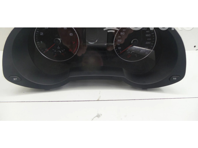 Панель приборов 8U0920940A, 1173933009 Audi Q3 8U