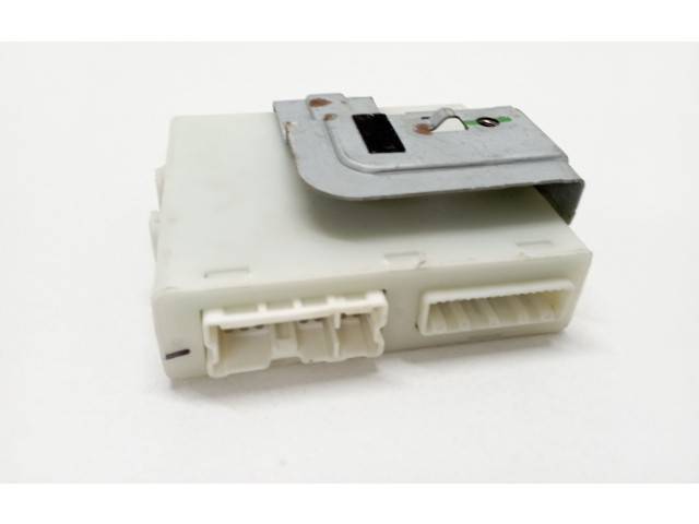 Блок управления 988007S201, 14D700AA Infiniti QX56