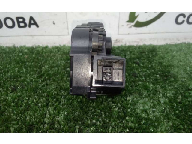 Вентилятор печки 6.PINES Peugeot 2008 I