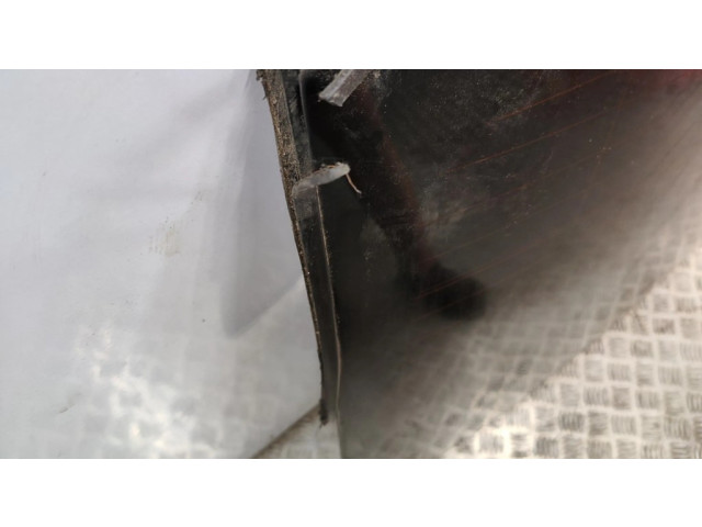 Заднее стекло