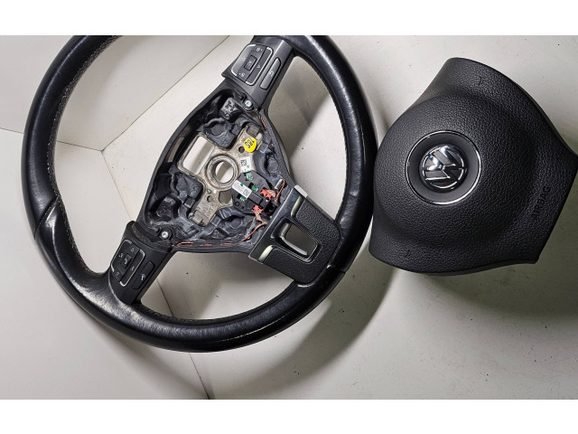 Руль Volkswagen Caddy 2015 - 2020 года 1T0419091AC