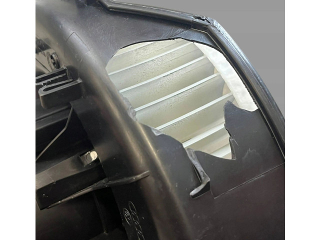 Вентилятор печки    6Q1819015J, Y1551   Audi A1