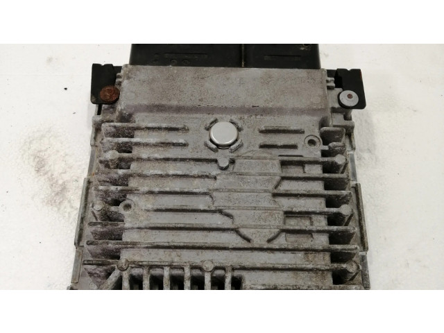 Řídící jednotka 03L906023QH Seat Toledo IV (NH) 2012