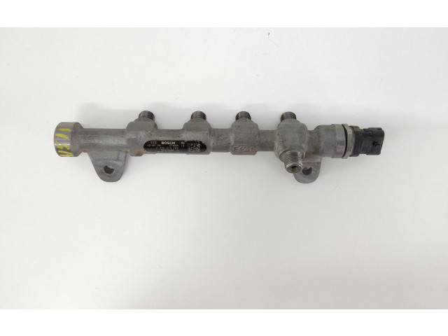 Топливная рампа 55215208, 55215208 Alfa Romeo Giulietta