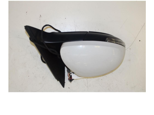 Зеркало электрическое Skoda Yeti (5L) 2009 - 2017 года