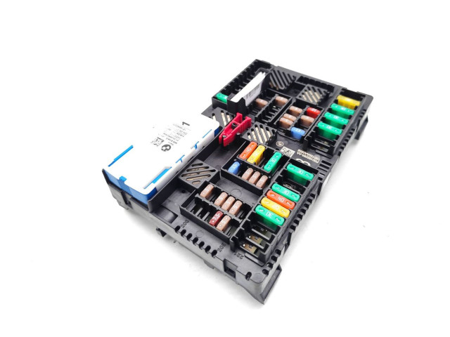 Блок предохранителей 6828076, P00166265-AA   BMW X4M F98    
