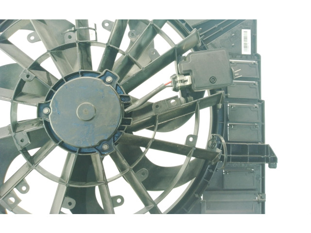 Вентилятор радиатора T2H45980 Jaguar XE