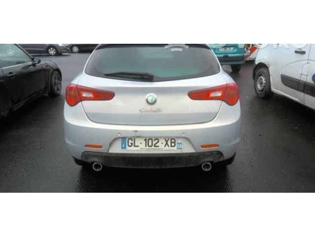   Pojistková skříňka 77365569   Alfa Romeo Giulietta 2014