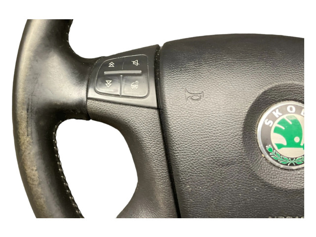 Руль Skoda Octavia Mk2 (1Z) 2004 - 2013 года 1Z0419091, 1Z0880201Q