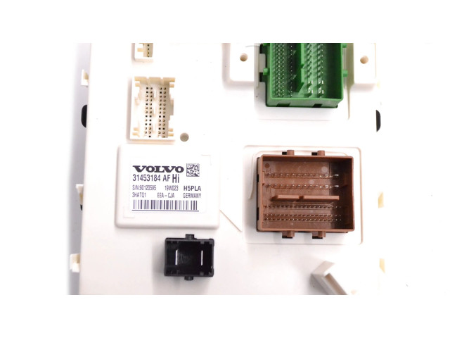 Блок комфорта 31453184 Volvo XC40