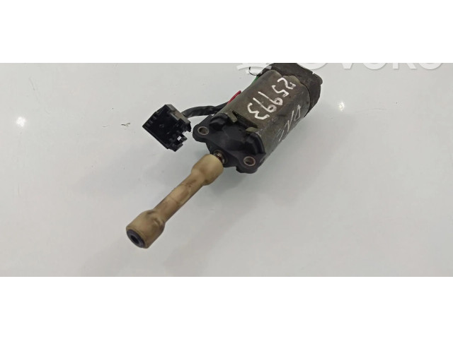 Ручка стеклоочистителей A2205400288   Mercedes-Benz S W220