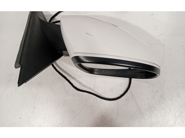 Зеркало электрическое Skoda Yeti (5L) 2009 - 2017 года