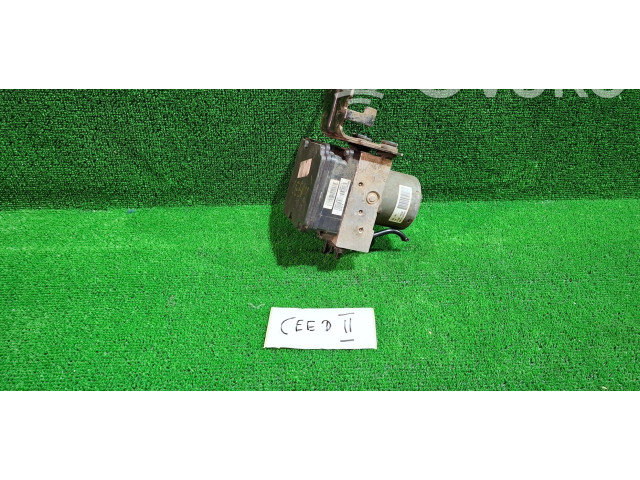 Блок управления АБС KIA Ceed