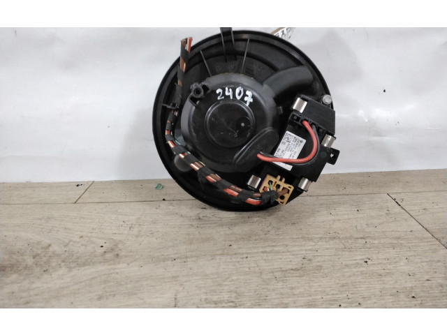 Вентилятор печки       Volkswagen Golf Plus