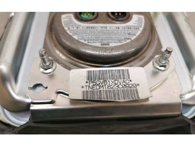 Подушка безопасности водителя P5GV61XDVAC, TNEDM1823C0929   Jeep Grand Cherokee (WJ)