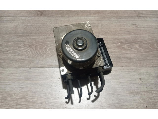 Блок АБС 10092504033, 8671224   Volvo  V70  2000 - 2004 года