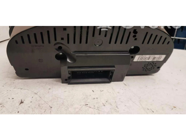 Панель приборов 1K0920874B   Volkswagen Jetta V       